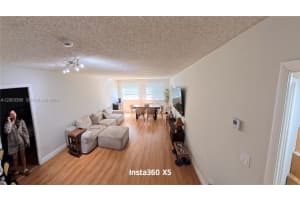 MLS# A12003395, Doral, Florida 33166