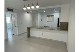 7732 Camino Real F-318 Miami, FL 33143 - MLS#A12003400