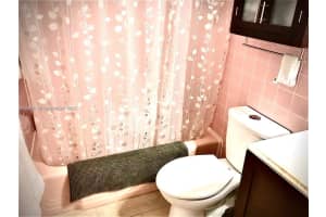 900 Sw 11th Ave 17c Hallandale Beach, FL 33009 - MLS#A12003402