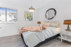 557 Michigan Ave APT 212, Miami Beach, FL 33139, - MLS#A12003409