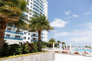 2301 Collins Ave APT 335, Miami Beach, FL 33139, - MLS#A12003410