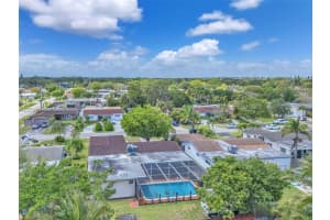 1911 N 53rd Ave, Hollywood, FL 33021, - MLS#A12003418