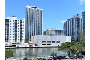 800 Parkview Dr APT 522, Hallandale Beach, FL 33009, - MLS#A12003419