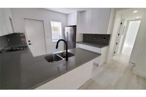 215 Zamora Ave #3, Coral Gables, FL 33134, - MLS#A12003420