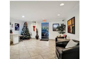 500 NE 14th Ave APT 306, Hallandale Beach, FL 33009, - MLS#A12003443