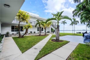 1750 S Treasure Dr #7, North Bay Village, FL 33141, - MLS#A12003455