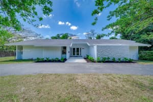 13100 SW 81st Ave, Pinecrest, FL 33156, - MLS#A12003470