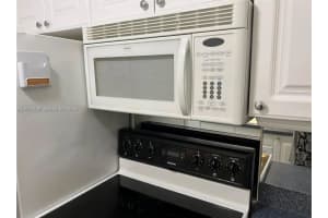 500 Layne Blvd APT 14, Hallandale Beach, FL 33009, - MLS#A12003499