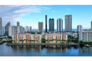 17100 N Bay Rd APT 1913, Sunny Isles Beach, FL 33160, - MLS#A12003514