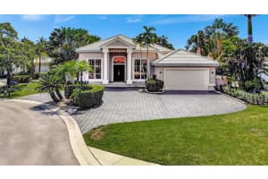 681 Nw 100th Ter, Plantation