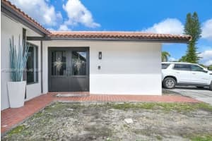 13216 SW 45th Ln, Miami, FL 33175, - MLS#A12003525
