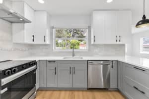 327 SE 2nd Ave, Dania Beach, FL 33004, - MLS#A12003538