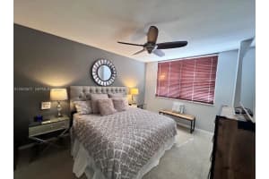 2080 S Ocean Dr APT 707, Hallandale Beach, FL 33009, - MLS#A12003571