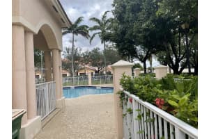 8831 S Isles Cir Tamarac, FL 33321 - MLS#A12003574