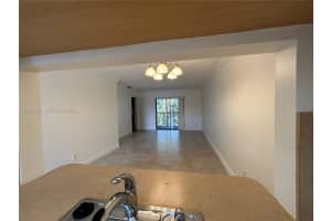 10613 NW 11th St #205, Pembroke Pines, FL 33026, - MLS#A12003583