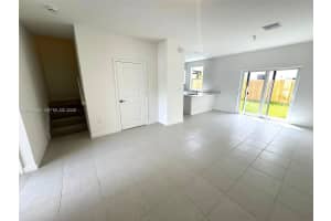 2877 SE 24th Ct, Homestead, FL 33035, - MLS#A12003584