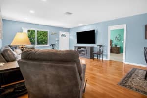 7481 NW 11th Pl, Plantation, FL 33313, Sold 06/18/26