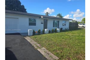 3531 NW 26th St, Lauderdale Lakes, FL 33311, - MLS#A12003607