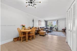 401 Golden Isles Dr APT 303, Hallandale Beach, FL 33009, - MLS#A12003608