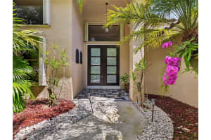 1025 Creekford Dr, Weston, FL 33326, - MLS#A12003652