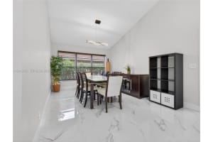 1025 Creekford Dr, Weston, FL 33326, - MLS#A12003652