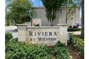203 Riviera Cir 203, Weston