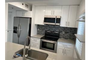 203 Riviera Cir #203, Weston, FL 33326, - MLS#A12003655