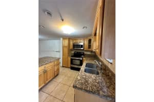 551 NW 82nd Ave apto 502, Miami, FL 33126, - MLS#A12003658