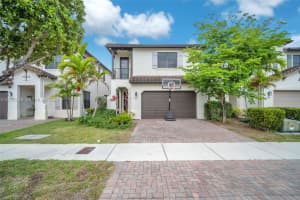 3575 W 97th St, Hialeah, FL 33018, - MLS#A12003699