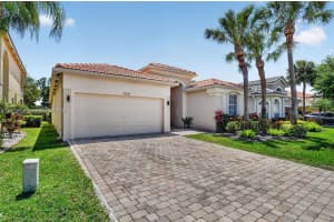 7579 Via Luria Lake Worth, FL 33467 - MLS#A12003708