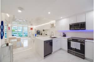 2301 Collins Ave 529, Miami Beach