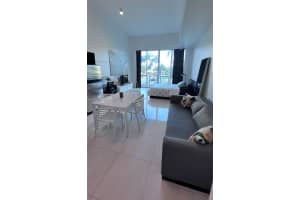244 Biscayne Blvd 237, Miami
