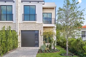 3320 SW 23rd St, Miami, FL 33145, - MLS#A12003738