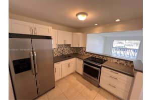 15221 Ne 6th Ave A104, Miami