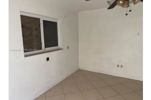 105 NE 17th St, Homestead, FL 33030, - MLS#A12003749