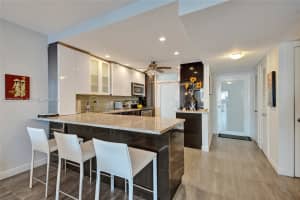 410 Golden Isles Dr 408 Hallandale Beach, FL 33009 - MLS#A12003754