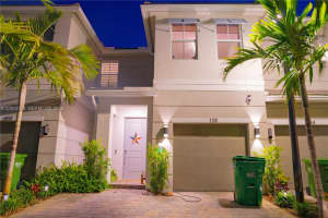 138 SW 171st Wy, Pembroke Pines, FL 33027, - MLS#A12003755