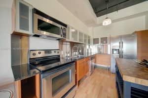 10 SW South River Dr #708, Miami, FL 33130, - MLS#A12003758