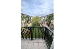 556 NW 39th Cir, Boca Raton, FL 33431, - MLS#A12003761