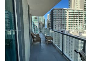 79 SW 12th St Apt 2106-S, Miami, FL 33130, - MLS#A12003764