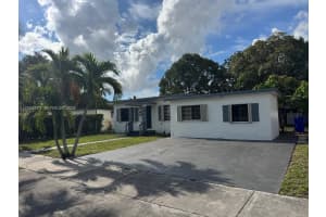 5260 Sw 2nd St, Miami