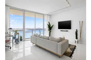 665 NE 25th St APT 2602, Miami, FL 33137, - MLS#A12003778