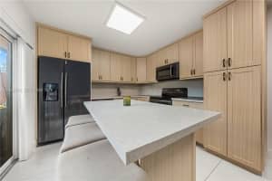 4089 Forest Hill Dr, Cooper City