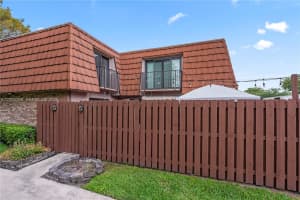 4089 Forest Hill Dr, Hollywood, FL 330261138, - MLS#A12003793