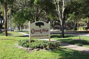 7208 Fairway Dr APT I8, Miami Lakes, FL 33014, - MLS#A12003796
