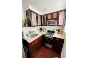 335 Ocean Dr APT 228, Miami Beach, FL 33139, - MLS#A12003798