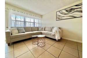 401 Golden Isles Dr APT 1011, Hallandale Beach, FL 33009, - MLS#A12003806