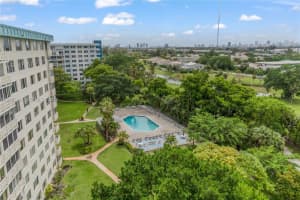 4330 Hillcrest Dr 1017, Hollywood