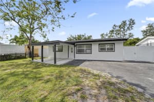 6442 Oak St, Hollywood, FL 33024, - MLS#A12003860