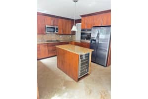 3920 Woodside Dr APT 2, Coral Springs, FL 33065, - MLS#A12003871